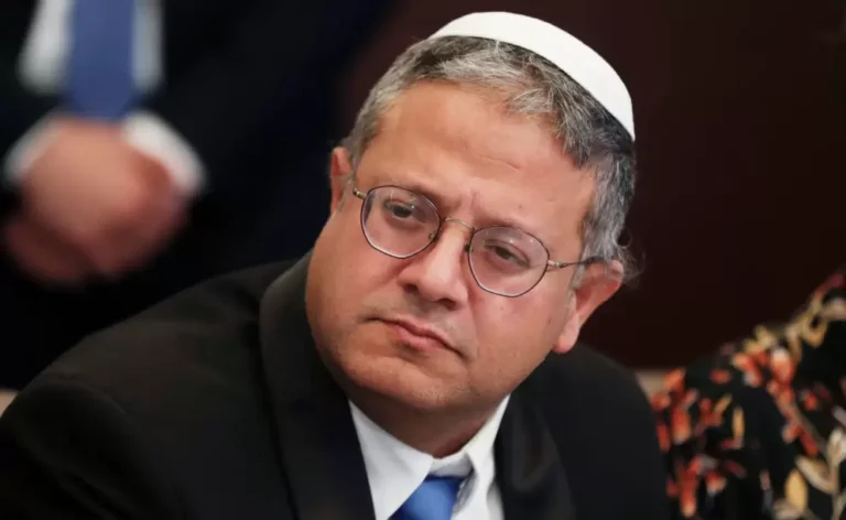 Tensión bilateral con Londres: el Gabinete israelí cruzó a Gran Bretaña por la explotación de petróleo en el Atlántico Sur