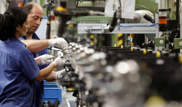 Alarma en el sector productivo: la industria cae y Mendoza analiza reconvertir su matriz económica